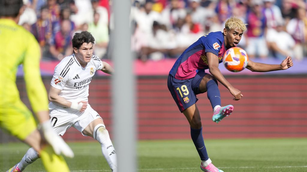Lamine Yamal marca el seu gol amb rosca al clàssic de Lliga Barça-Reial Madrid