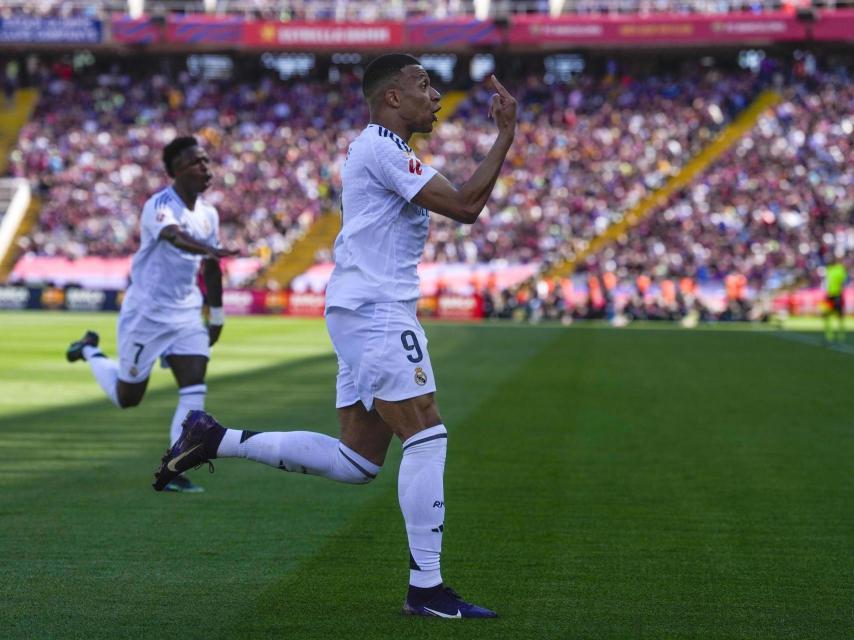 Mbappé celebra el segundo gol del Real Madrid