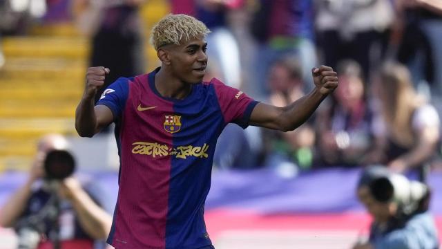 Lamine celebra el gol del empate del Barça