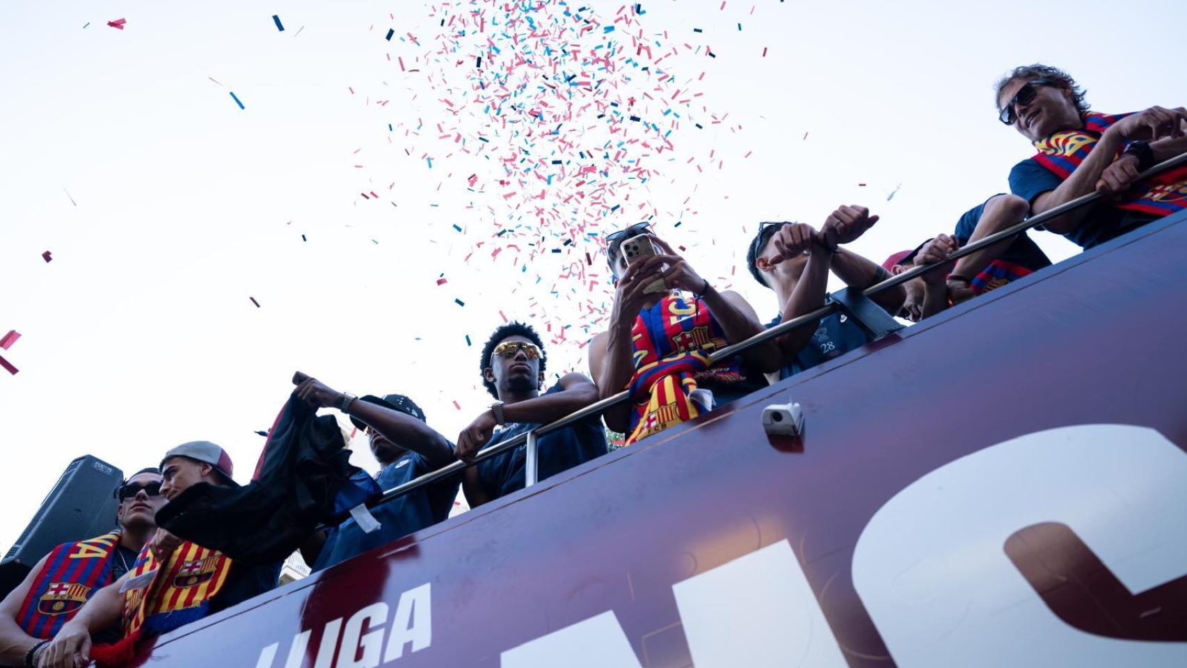 Rua del barça por la victoria del Triplete 2025