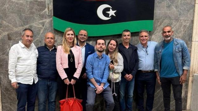 La comitiva de la Cambra de Tarragona atrapada en Libia, por fin sanos y salvos en Roma