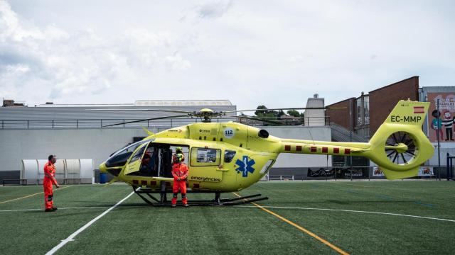 Un helicóptero del Servicio de Emergencias Médicas de Cataluña durante un dispositivo, en imagen de archivo