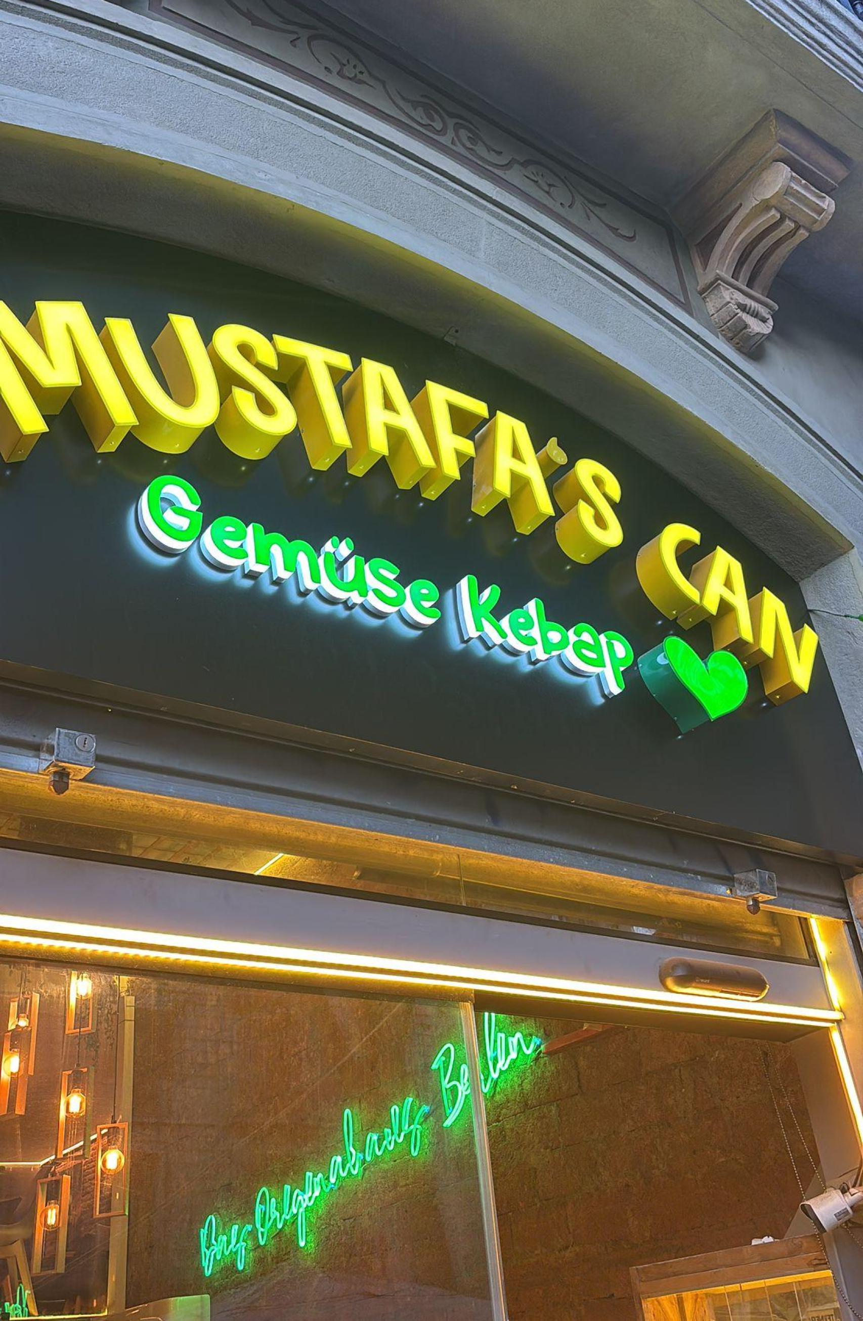 Mustafa's can Gemüse Kebab, otro de los locales que causa furor en Barcelona (2)