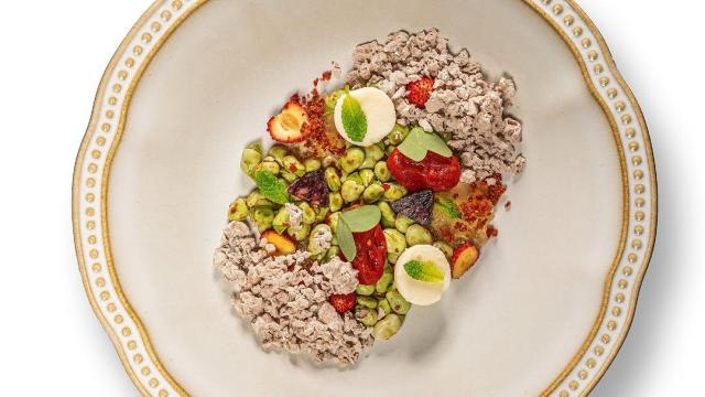 Ensalada de habitas a la catalana de Ca l'Enric