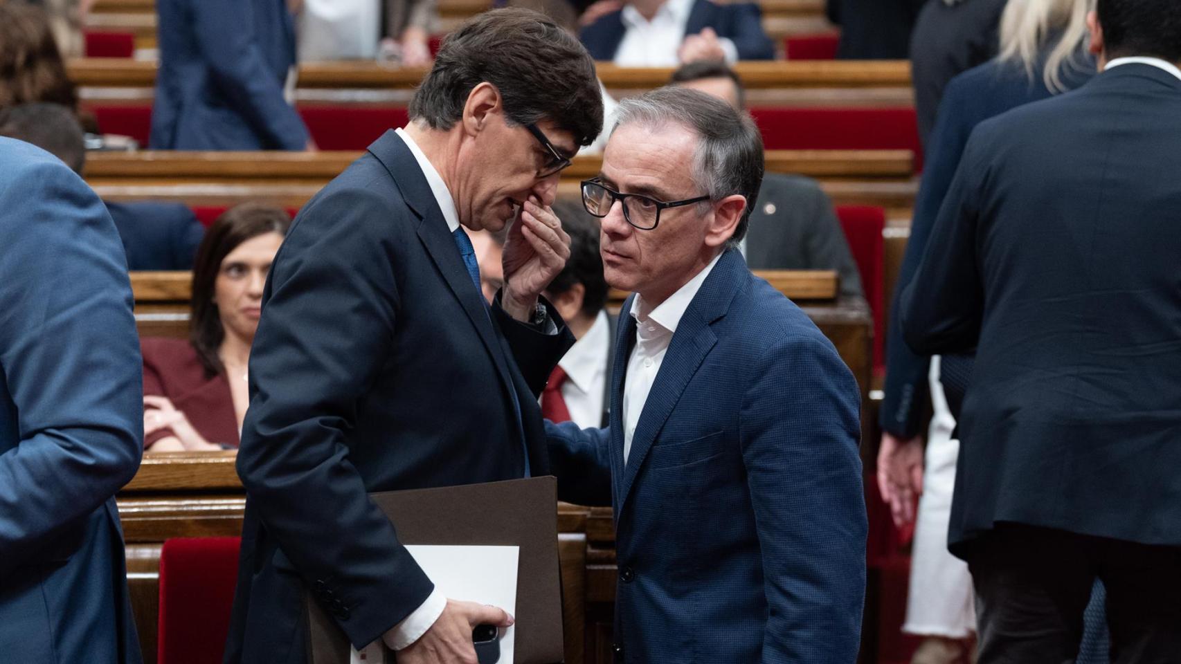 El presidente de la Generalitat, Salvador Illa, y el presidente de ERC en el Parlament, Josep Maria Jové