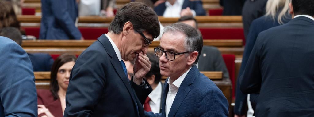El presidente de la Generalitat, Salvador Illa, y el presidente de ERC en el Parlament, Josep Maria Jové, en una imagen de archivo