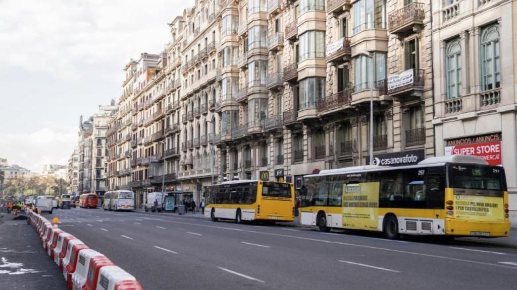 La parada del bus Barcelona-Manresa en la capital catalana