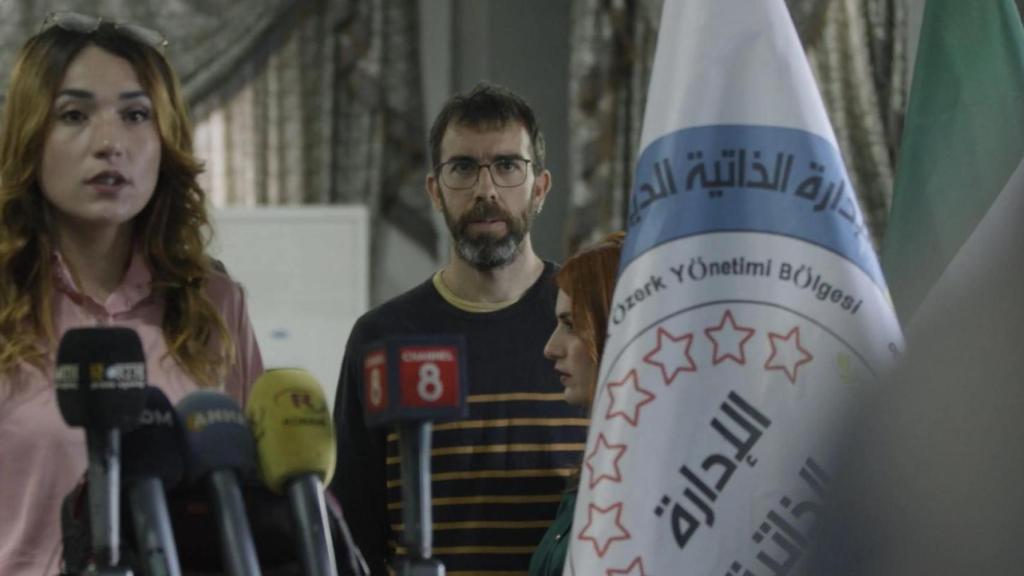 Oleguer Presas, exjugador del Barça i entrenador a les escoles de futbol comunitari obertes a Síria i el Kurdistan iraquià