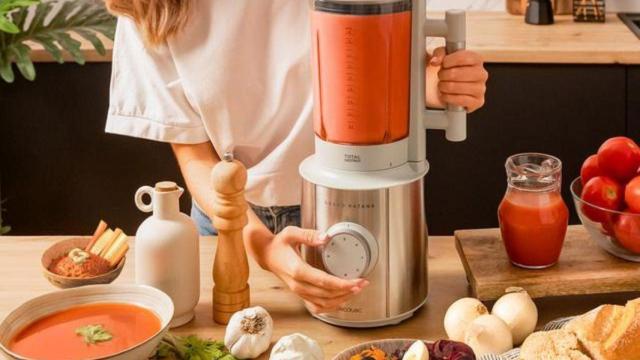 La batidora de vaso de Cecotec ofrece lo mejor en potencia y precisión ¡a un súper precio!