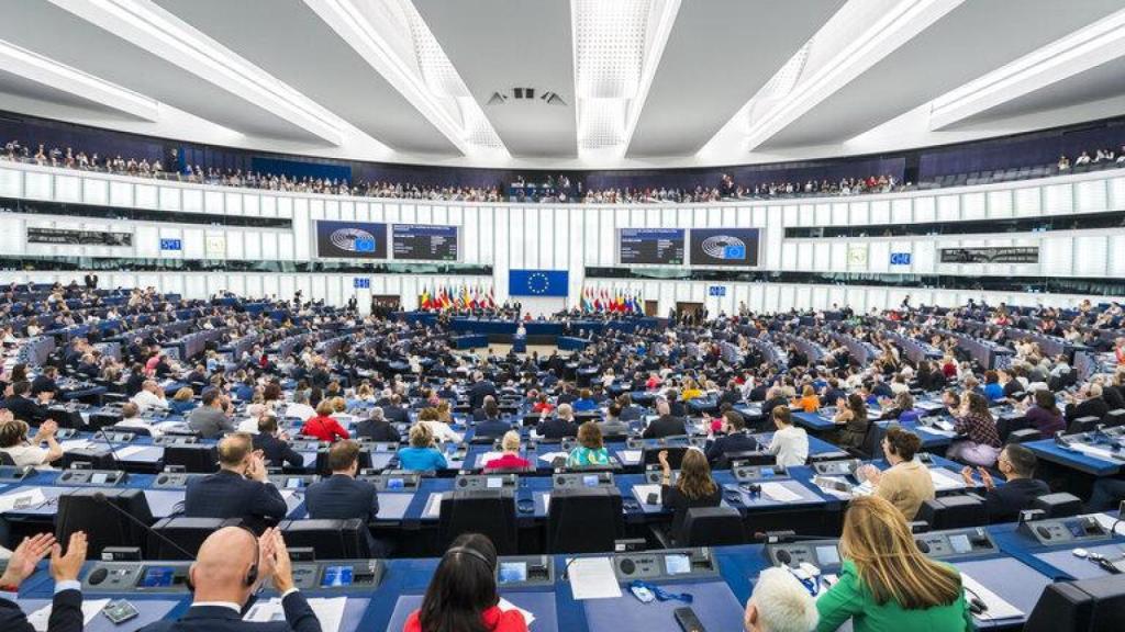 Representantes de la ERT, en el Parlamento europeo