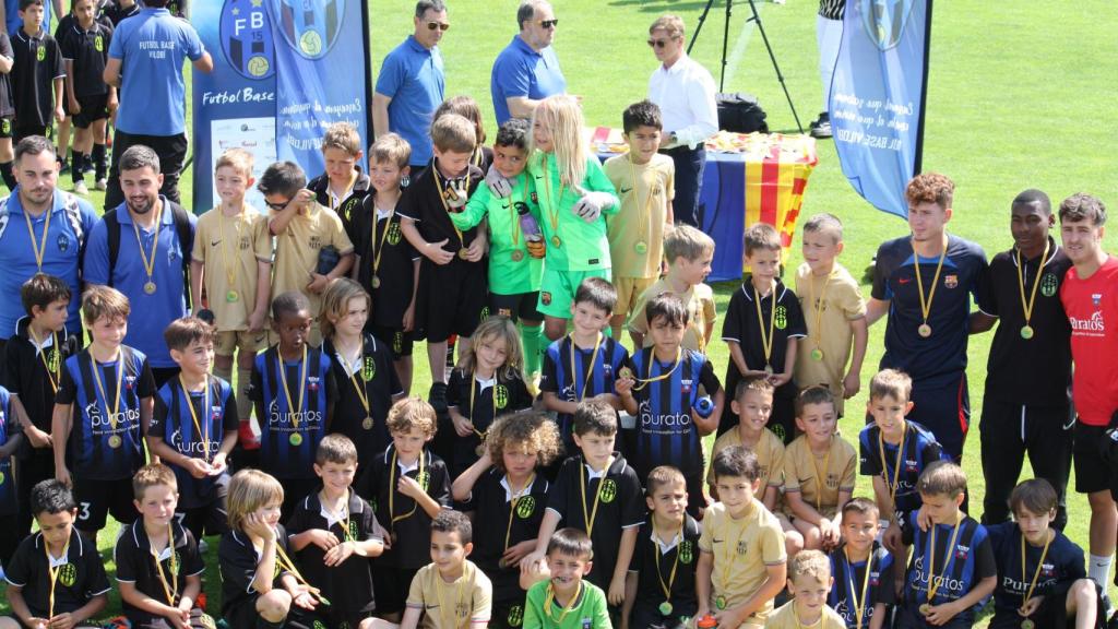 El Futbol Base Vilobí celebra su fiesta anual solidaria