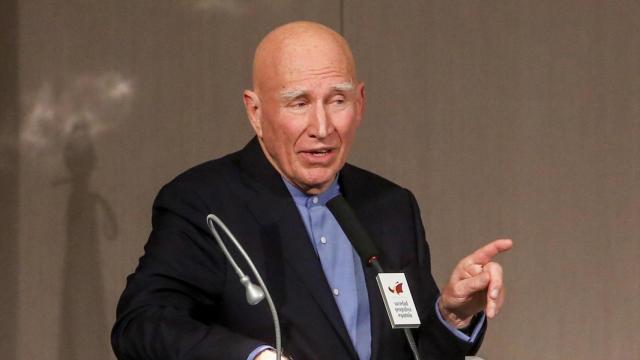 El fotógrafo Sebastião Salgado recibe uno de los Premios de la Sociedad Geográfica Española 2018