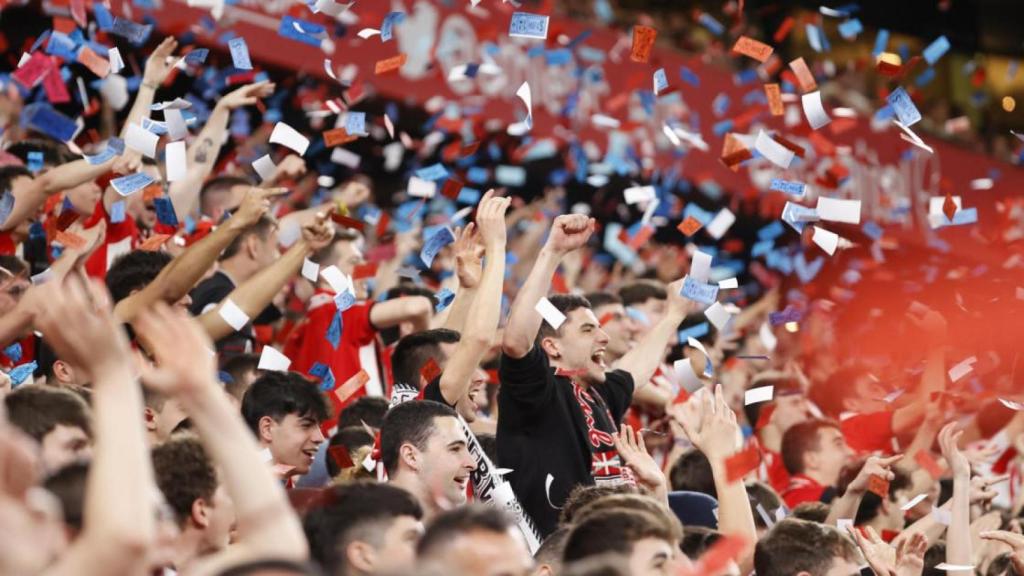 La lluvia de billetes de San Mamés contra el Barça en 2023