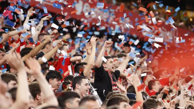 La lluvia de billetes de San Mamés contra el Barça en 2023