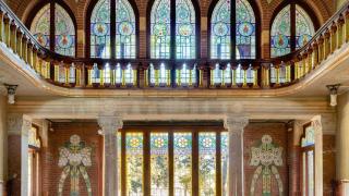 Este es el imponente hospital modernista escondido en la ciudad de Gaudí