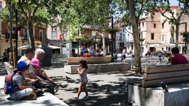 Plaza Eivissa del barrio de Horta / AYUNTAMIENTO DE BARCELONA