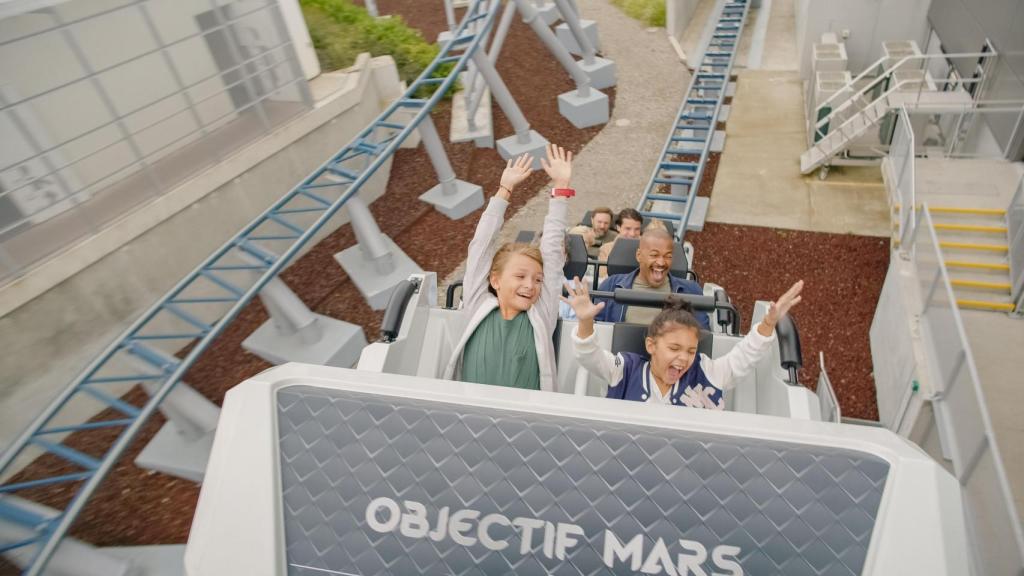 Atracción Objetivo Marte
