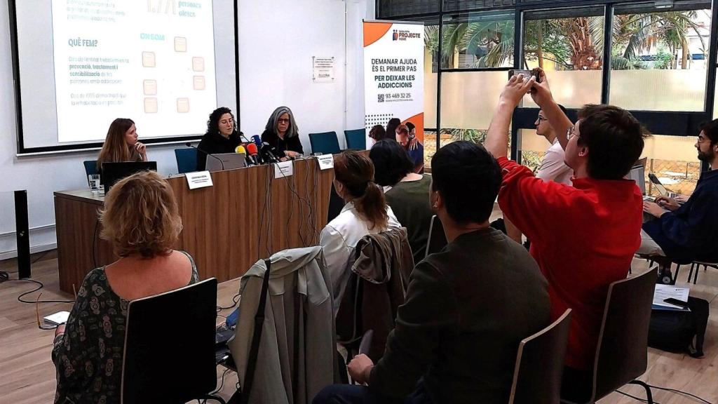 Projecte Home Catalunya presentó el informe de 2024, en una rueda de prensa