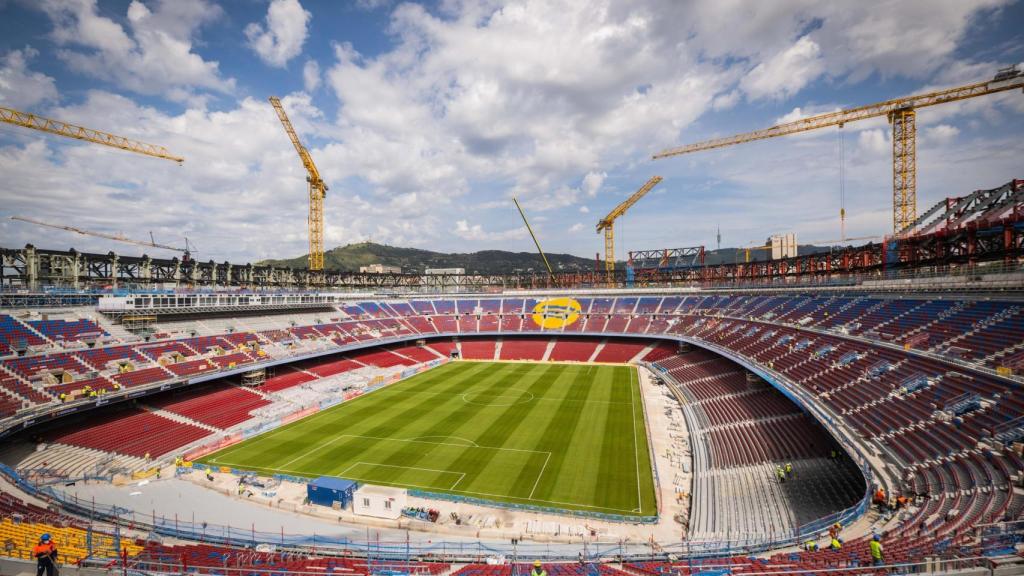 Panorámica del nuevo Camp Nou a principios de junio de 2025