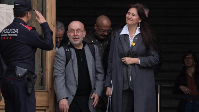La expresidenta del Parlament de Cataluña, Laura Borràs, junto a su abogado, Gonzalo Boye