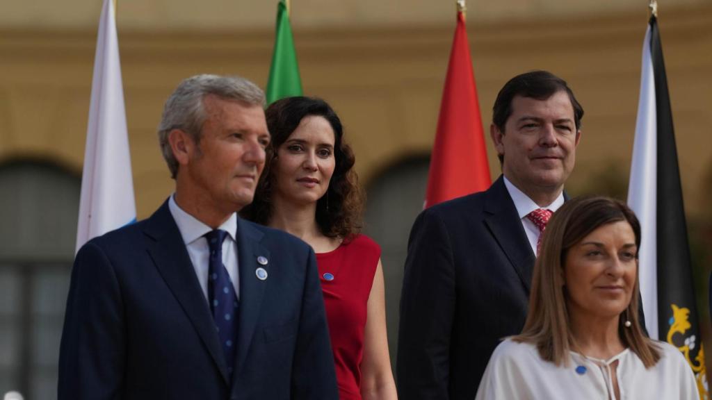 Isabel Díaz-Ayuso en la foto oficial de la Conferencia de Presidentes