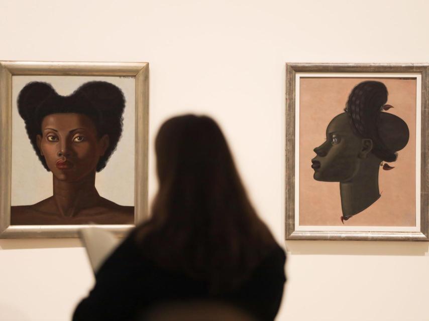 Vista de una de las salas de la exposición ‘Maruja Mallo: Máscara y compás’.