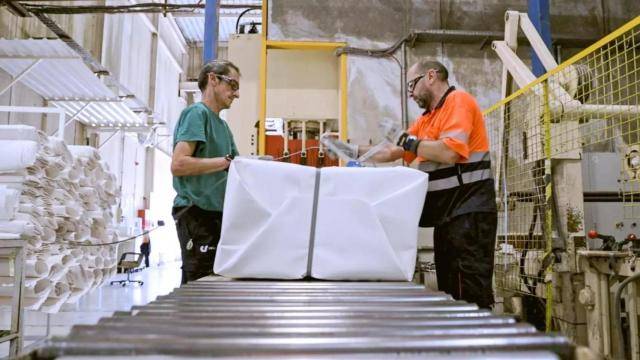 Desde Guadix al mundo: así es cómo Cotton South produce papel moneda con desechos de algodón