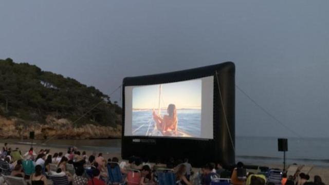 Ni Barcelona ni Sant Adrià, esta es la otra playa de Cataluña donde ver cine al aire libre este verano, Tarragona