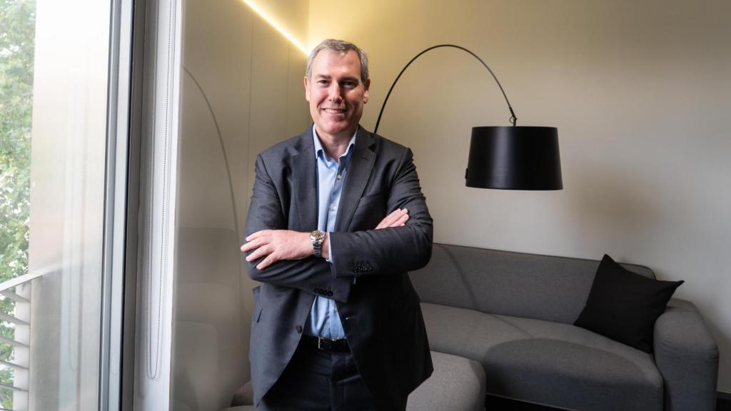 Emili Rousaud en las oficinas de Factor Energia en Barcelona