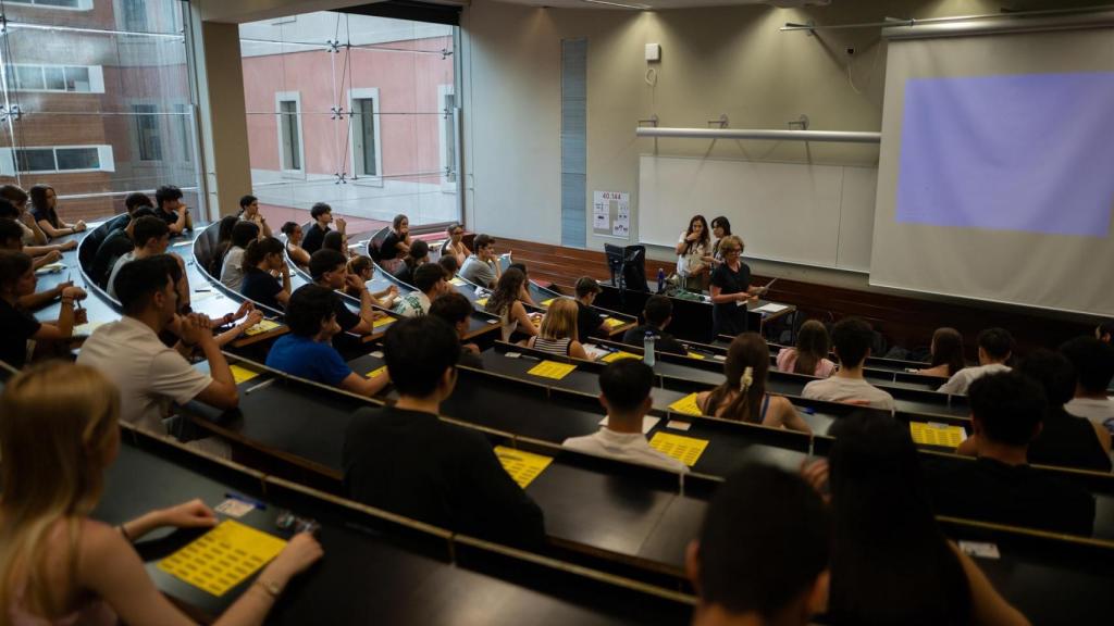 Primer día de las PAU en Catalunya, a 11 de junio de 2025, en Barcelona, Catalunya (España)