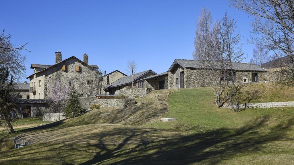 Mas Sallent, en Bolvir, una de las promociones de Laucirica