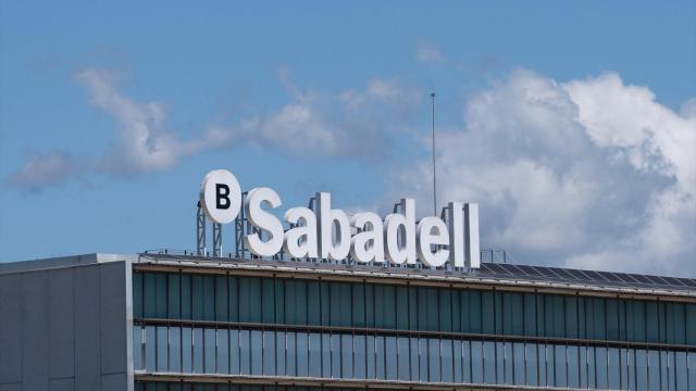 Fachada del Banco Sabadell en Barcelona