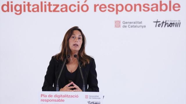 La 'consellera' Esther Niubó en el acto de este viernes en el que ha presentado el Plan de digitalización responsable