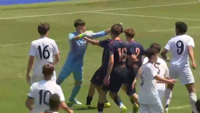 Pelea en un partido de cadetes entre el Real Madrid y el Celta de Vigo
