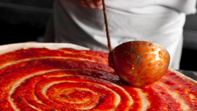 La pizza de Tarragona que sorprende a todo aquel que la prueba