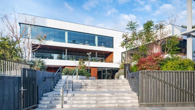 Tanatorio Sancho de Ávila en Barcelona, de la funeraria Mémora