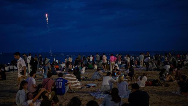 Imagen de la celebración de Sant Joan en Barcelona durante 2024