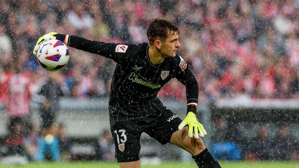 Julen Agirrezabala, durante un partido con el Athletic Club