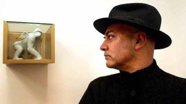 El artista Carlos Pazos