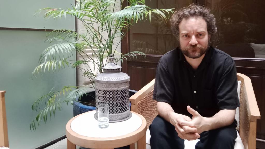 Pol López, actor: La ficción es tan necesaria y vital como la realidad, el problema es el tiempo que le dediquemos a ella