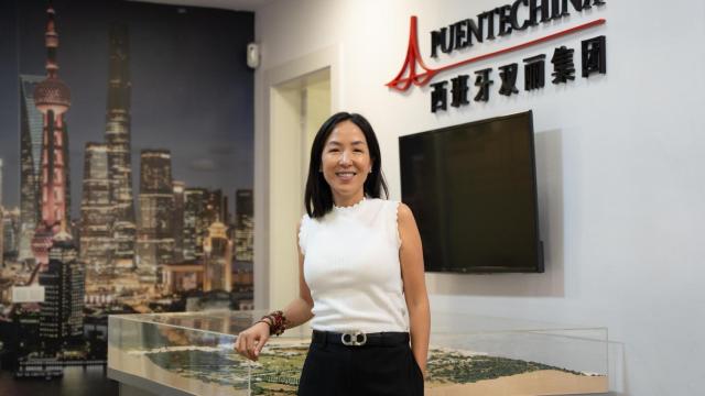 La consejera delegada de Puente China, Lidan Qi Zhou, en los despachos del grupo en Barcelona