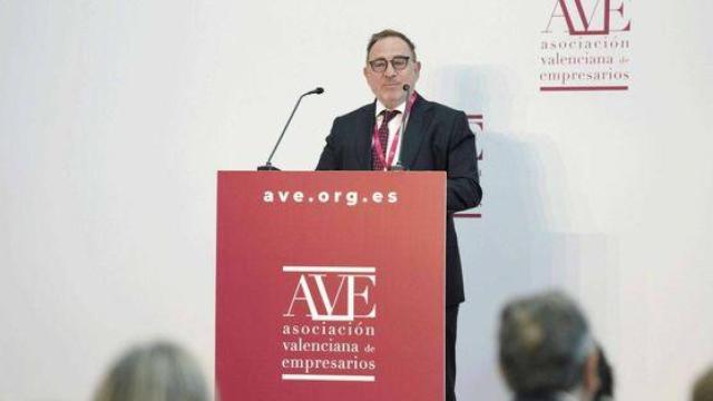 Josep Pla, fundador de Avanta Salud, en un acto público