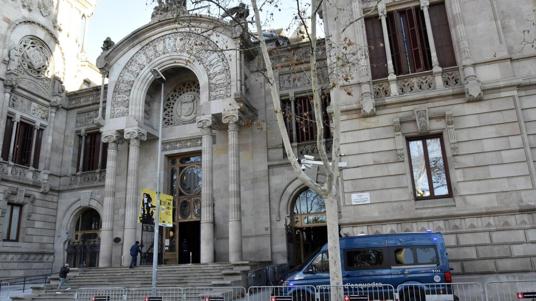 La fachada de la Audiencia de Barcelona, en una imagen de archivo