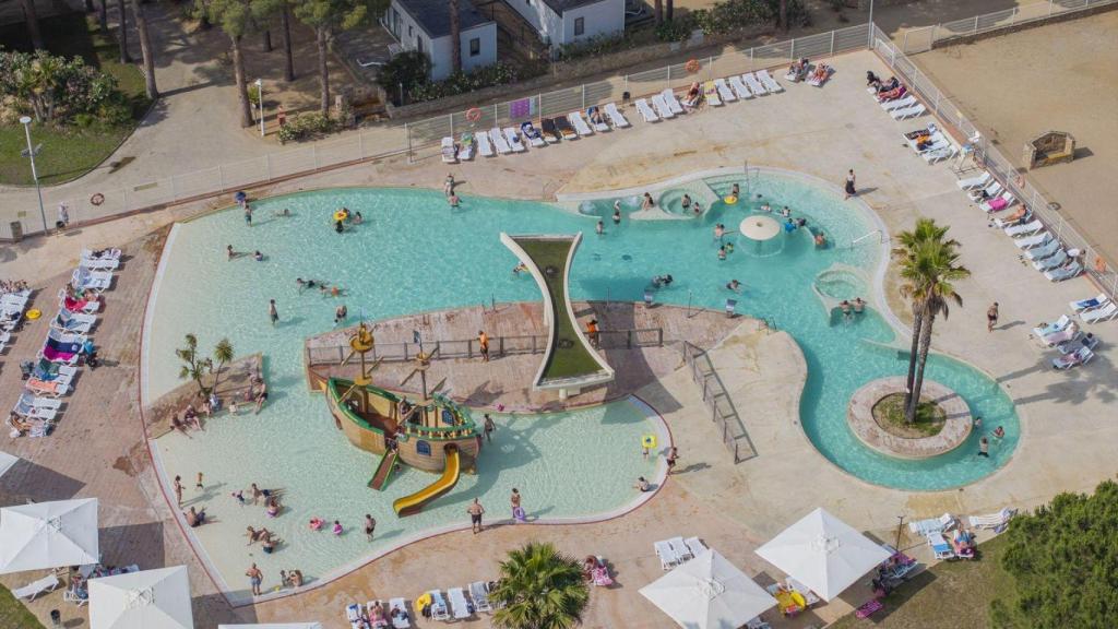 Camping Cypsela Resort