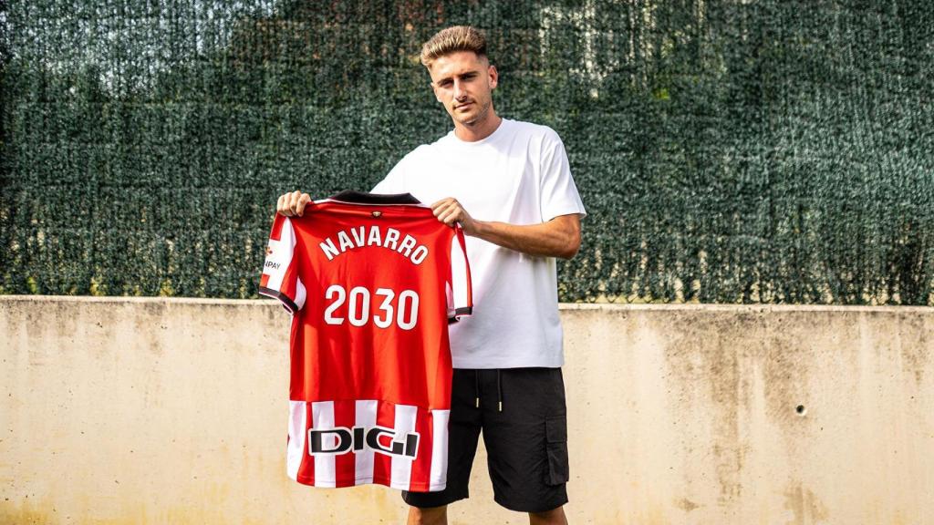 Robert Navarro, presentat com a nou fitxatge de l'Athletic Club fins al 2030