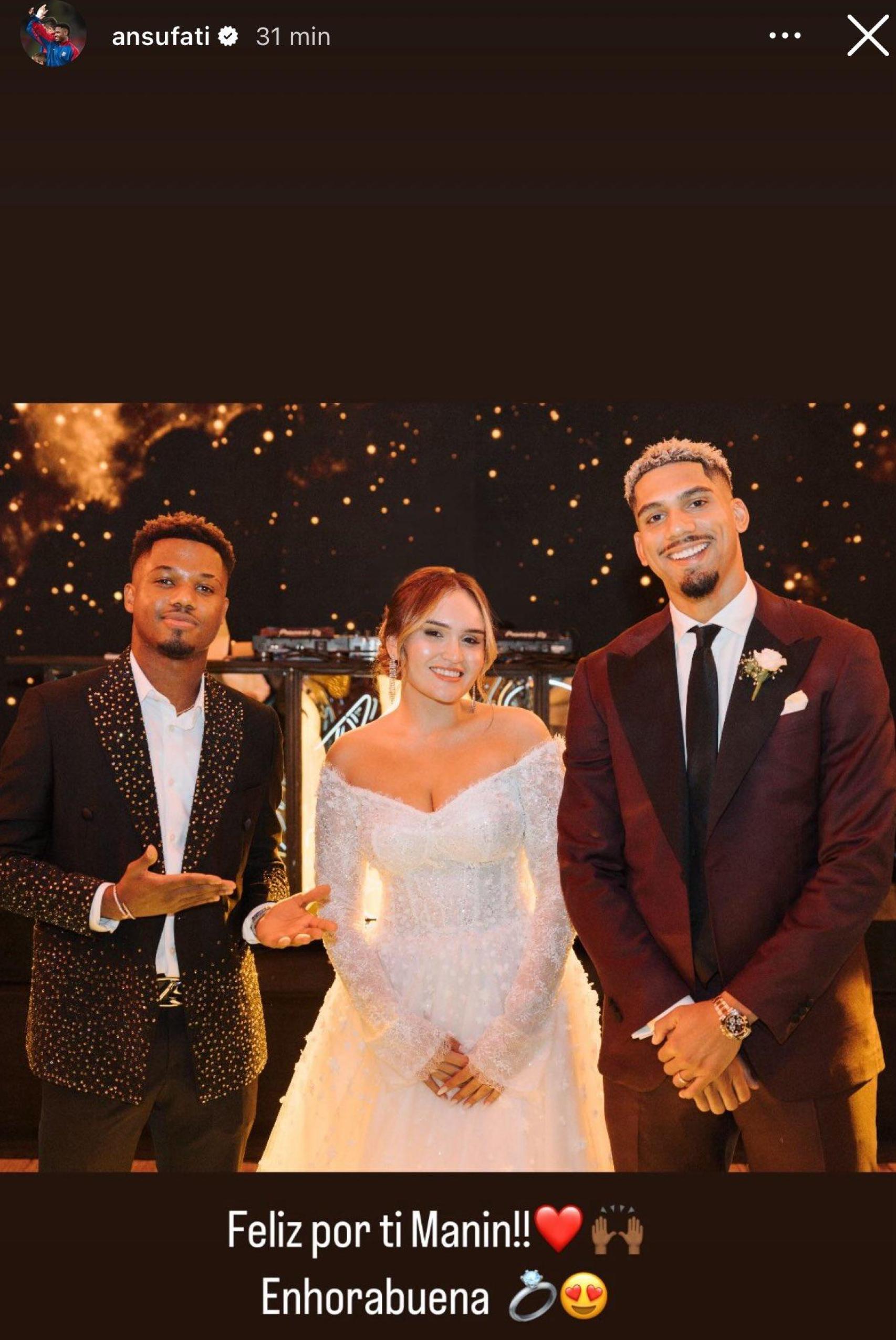 Ansu Fati felicita a Ronald Araujo por su boda