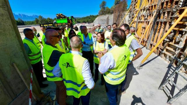 Visita de la consellera de Territori, Sílvia Paneque, a las instalaciones de la nueva planta de residuos de Bages