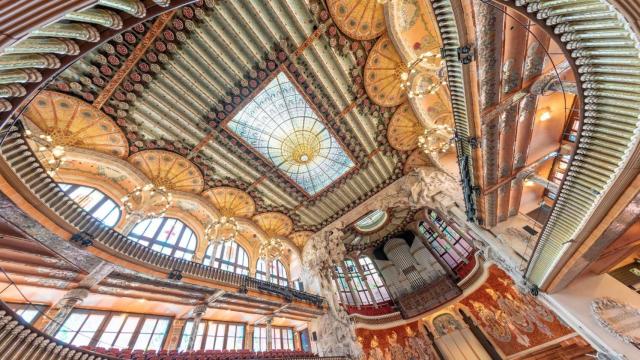 Así es el edificio modernista más polémico