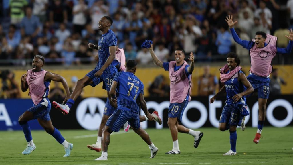 Los jugadores del Al-Hilal celebra su victoria ante el Manchester City