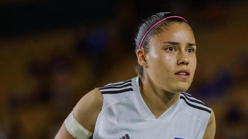 Lizbeth Valle con Tigres